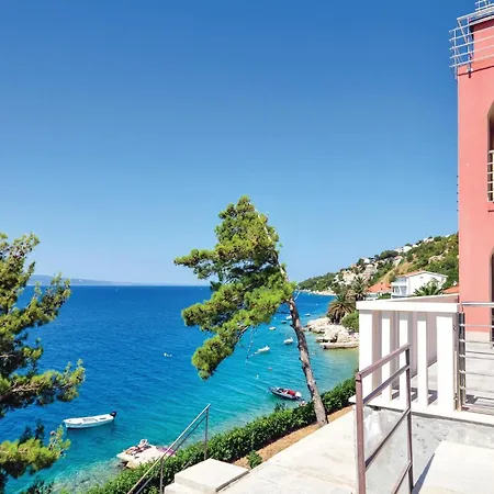 One-bedroom In Stanici *